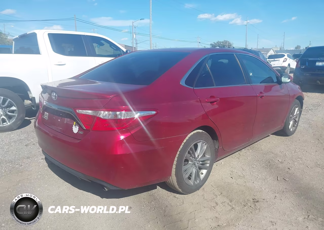 2017 Toyota Camry Se VIN:4T1BF1FK4HU741399 - 4
