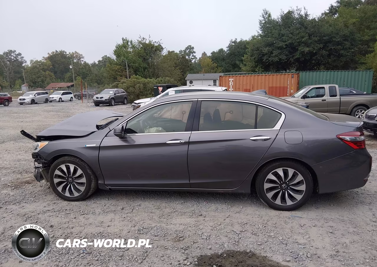 2017 Honda Accord Hybrid VIN:JHMCR6F37HC003848 - 15