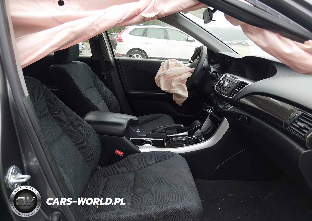 2017 Honda Accord Hybrid VIN:JHMCR6F37HC003848 - 5