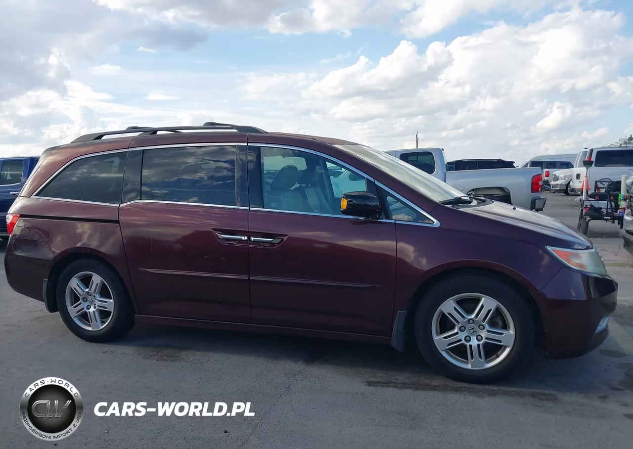 2012 Honda Odyssey Touring-Touring Elite VIN:5FNRL5H93CB090605 - 13