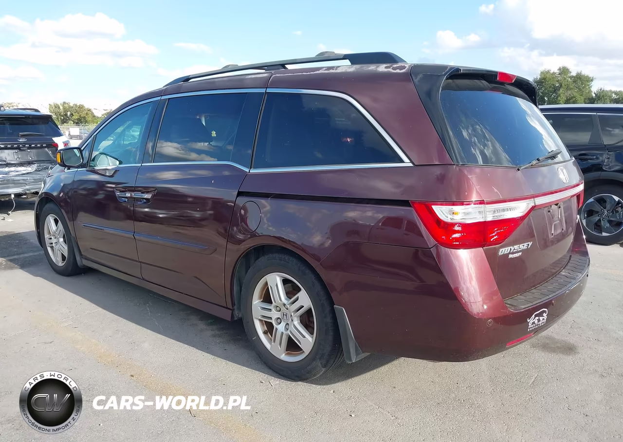 2012 Honda Odyssey Touring-Touring Elite VIN:5FNRL5H93CB090605 - 3