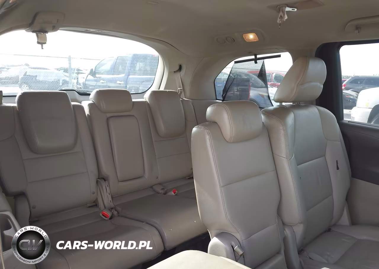 2012 Honda Odyssey Touring-Touring Elite VIN:5FNRL5H93CB090605 - 5