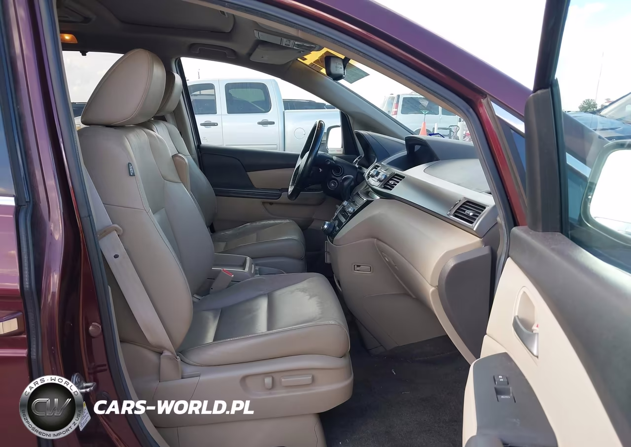 2012 Honda Odyssey Touring-Touring Elite VIN:5FNRL5H93CB090605 - 8