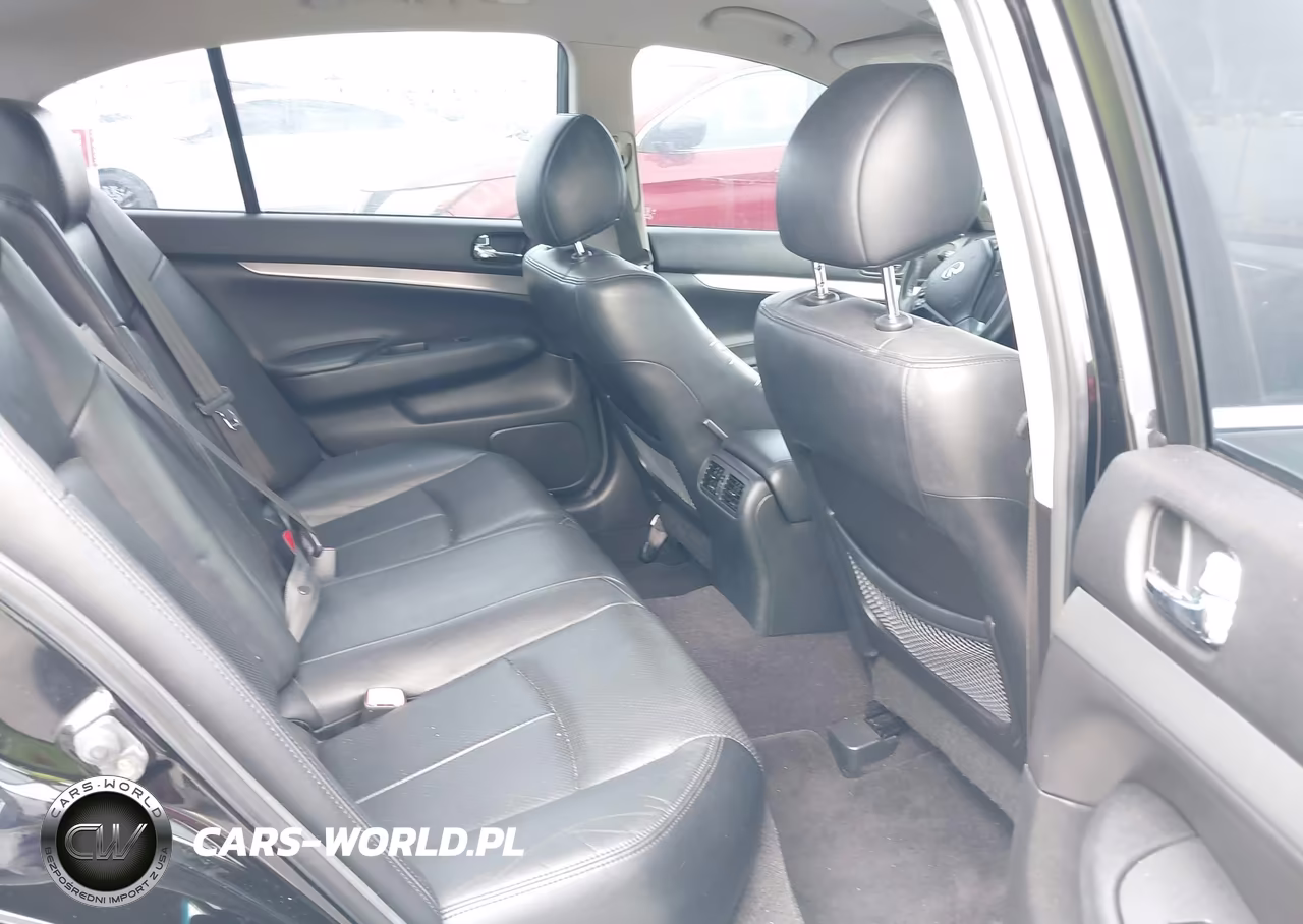 2015 Infiniti Q40 VIN:JN1CV6AP1FM500833 - 8