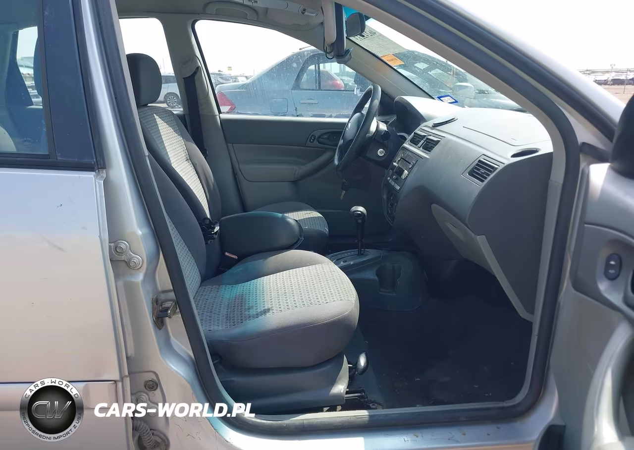 2005 Ford Focus Zx4 VIN:1FAFP34N85W250657 - 5