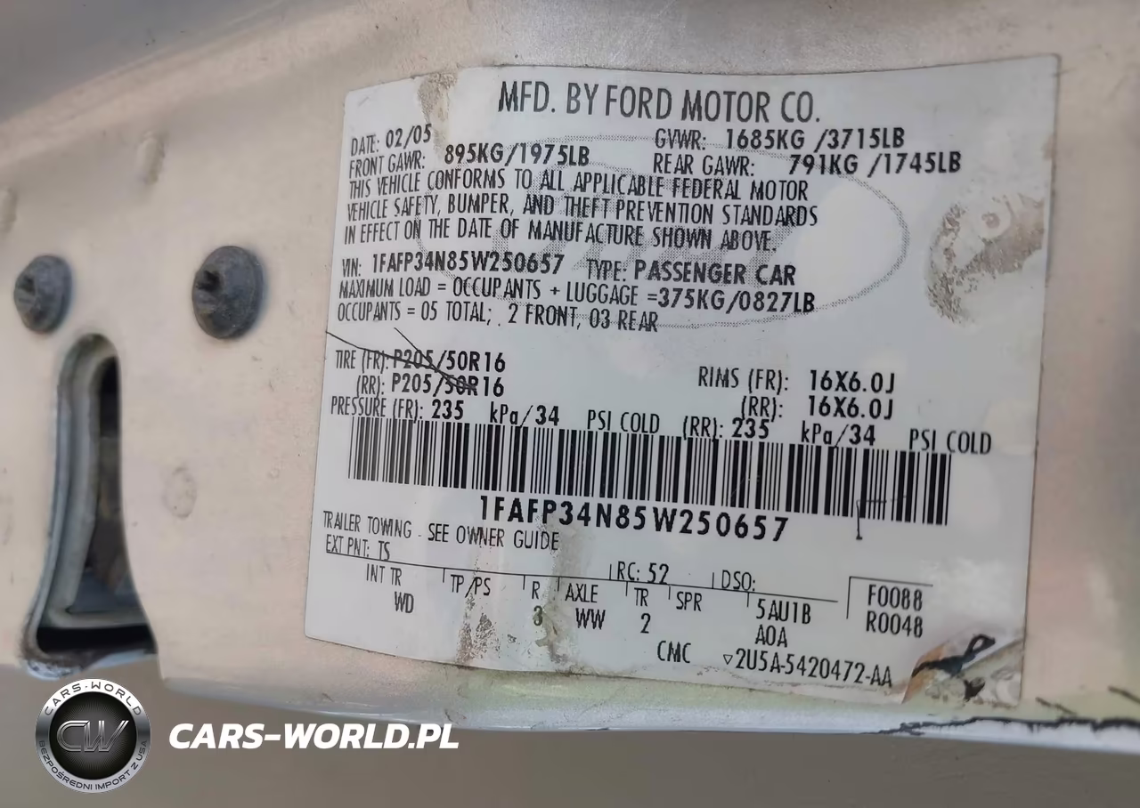 2005 Ford Focus Zx4 VIN:1FAFP34N85W250657 - 9
