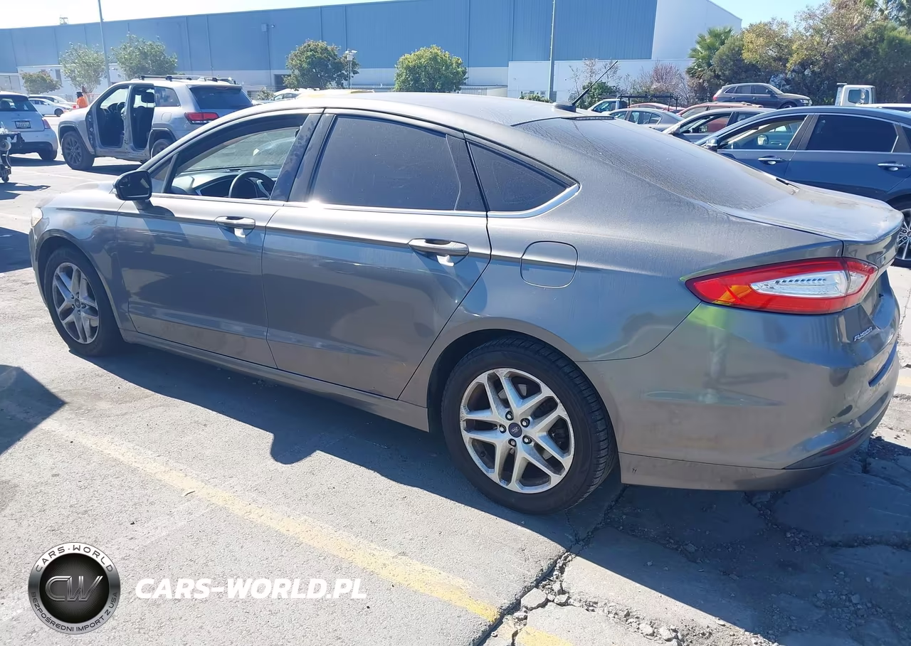 2014 Ford Fusion Se VIN:3FA6P0H74ER242133 - 3