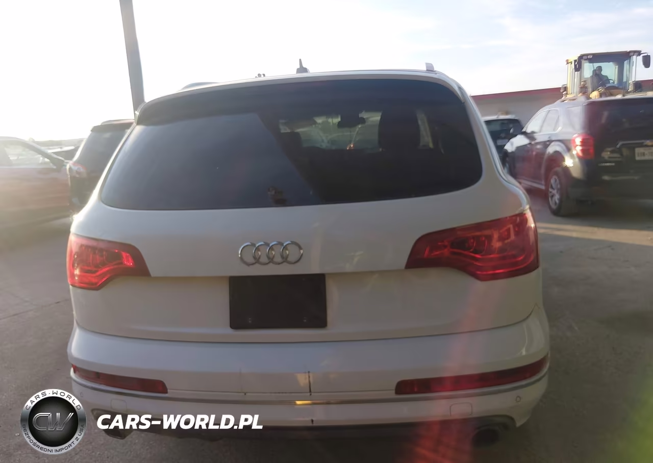 2015 Audi Q7 Premium Plus VIN:WA1LGAFE4FD004047 - 16