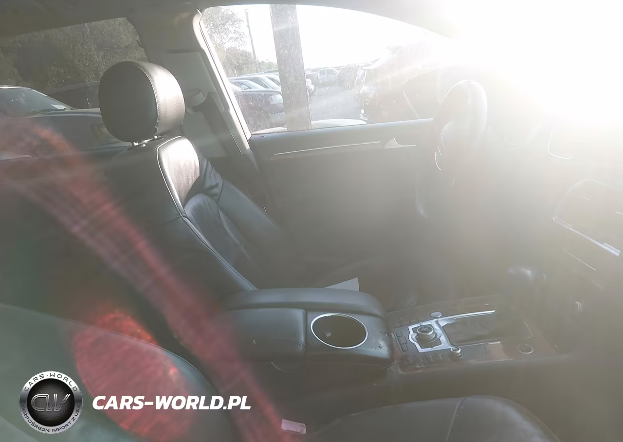 2015 Audi Q7 Premium Plus VIN:WA1LGAFE4FD004047 - 5