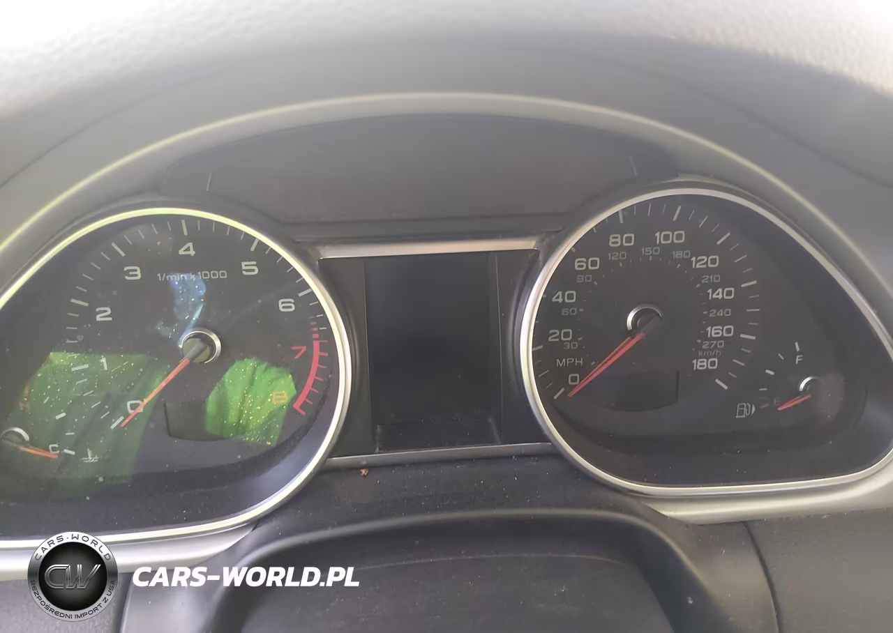 2015 Audi Q7 Premium Plus VIN:WA1LGAFE4FD004047 - 7
