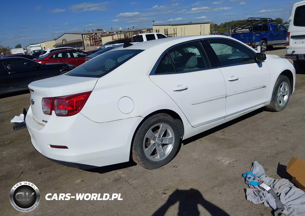 2013 Chevrolet Malibu 1Ls VIN:1G11B5SA5DF200109 - 4