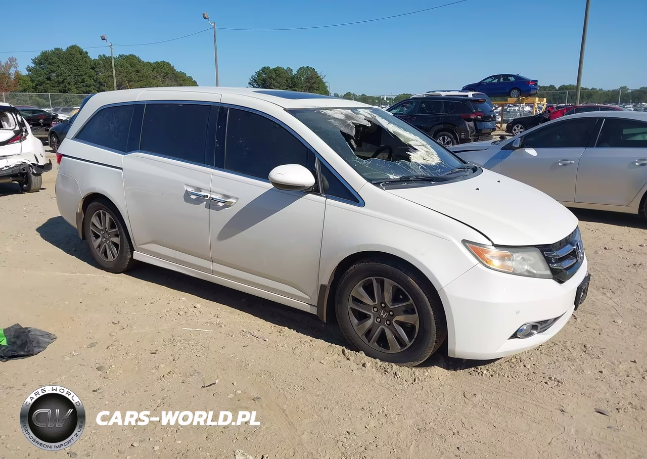 2015 Honda Odyssey Touring-Touring Elite