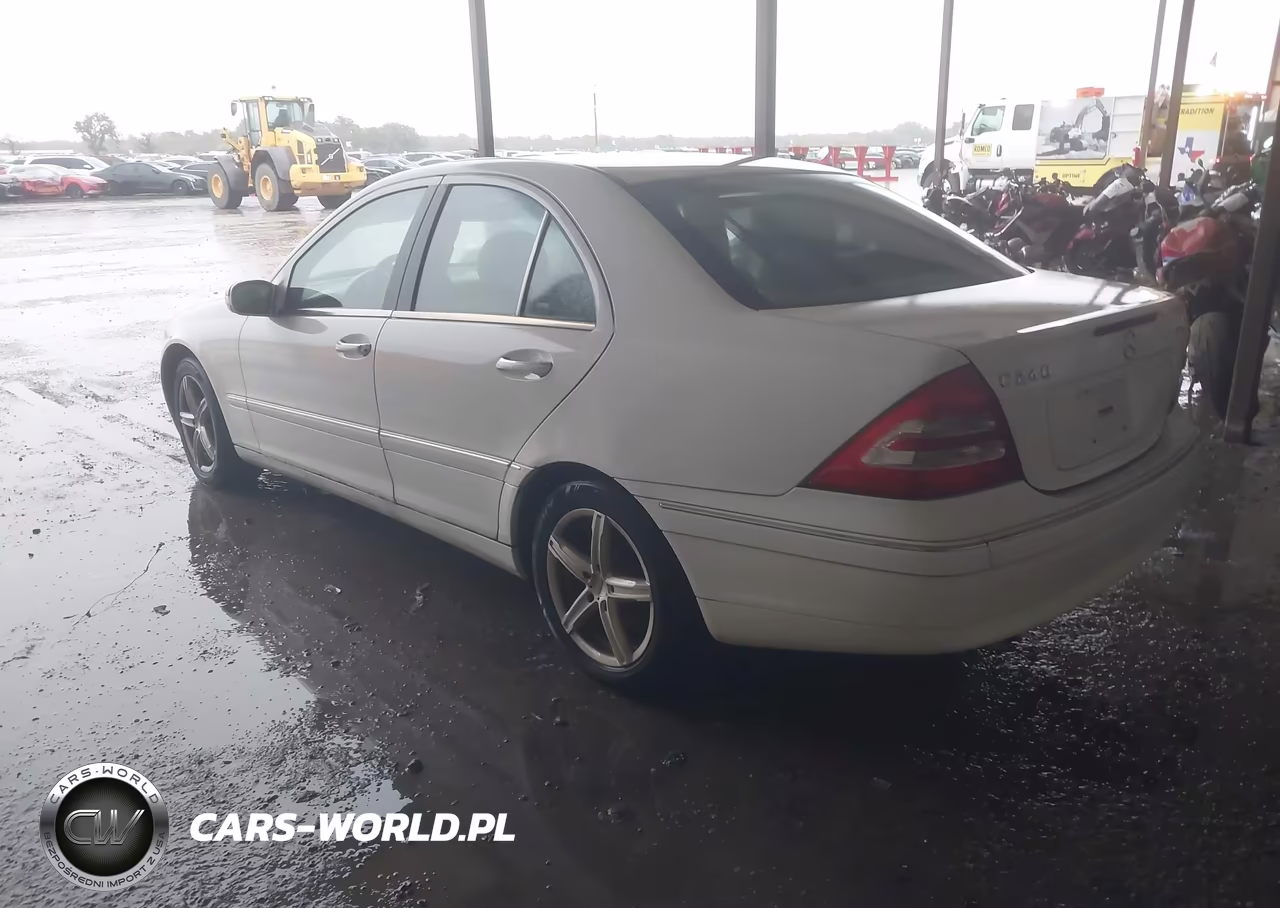 2004 Mercedes-Benz C 240 4Matic VIN:WDBRF81J54F536651 - 3