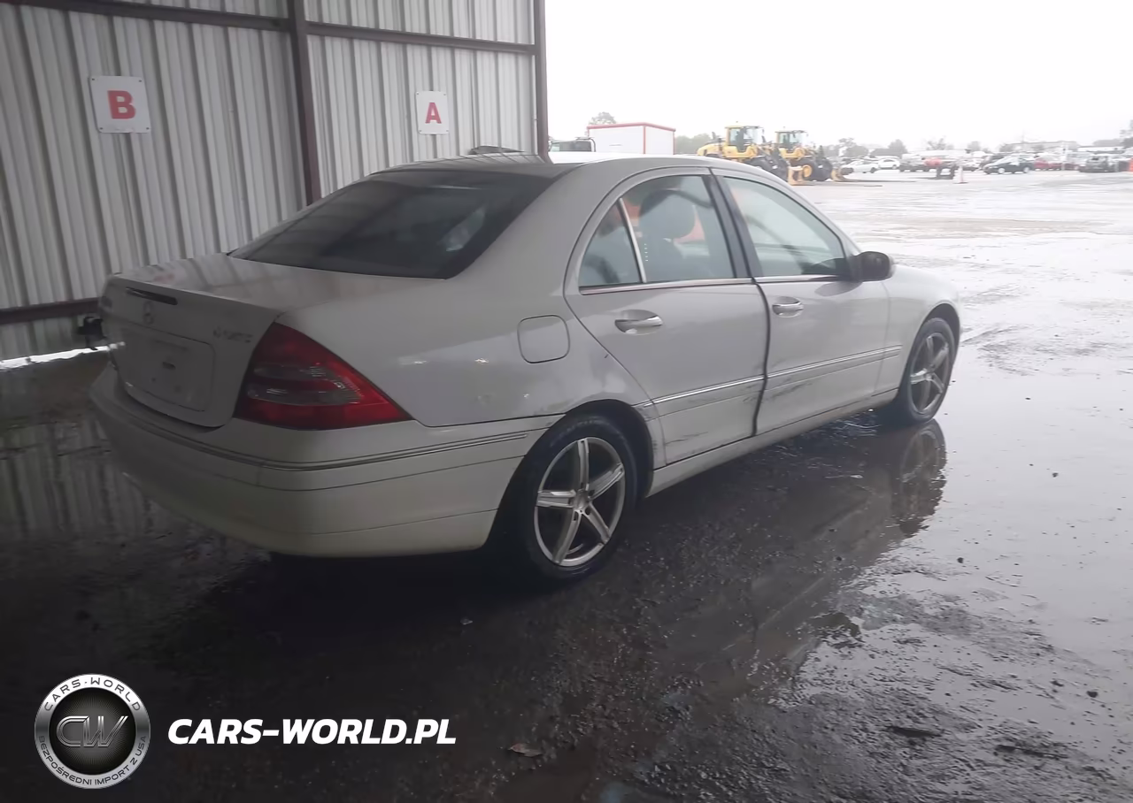 2004 Mercedes-Benz C 240 4Matic VIN:WDBRF81J54F536651 - 4