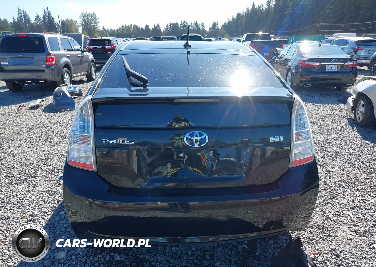 2011 Toyota Prius VIN:JTDKN3DU3B0303477 - 15
