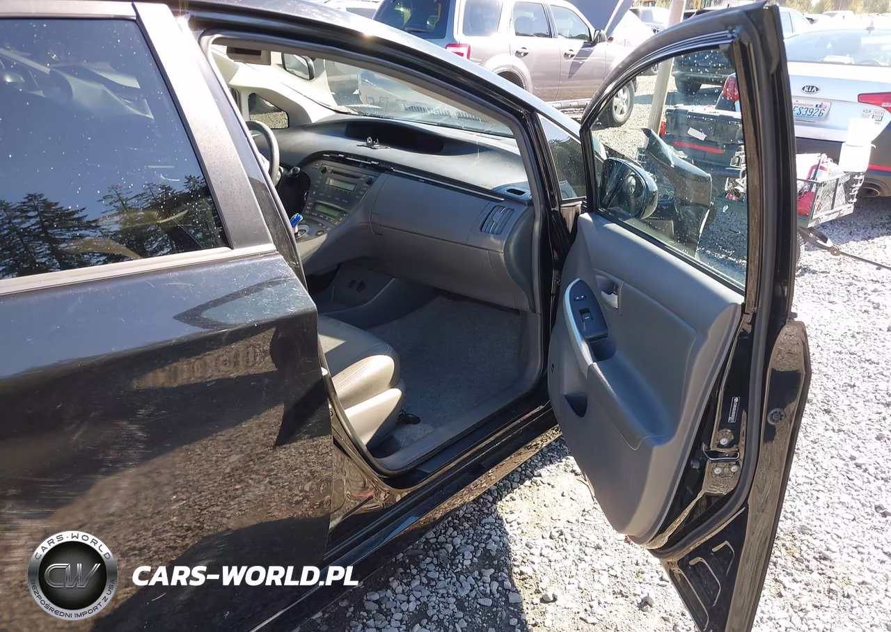2011 Toyota Prius VIN:JTDKN3DU3B0303477 - 5