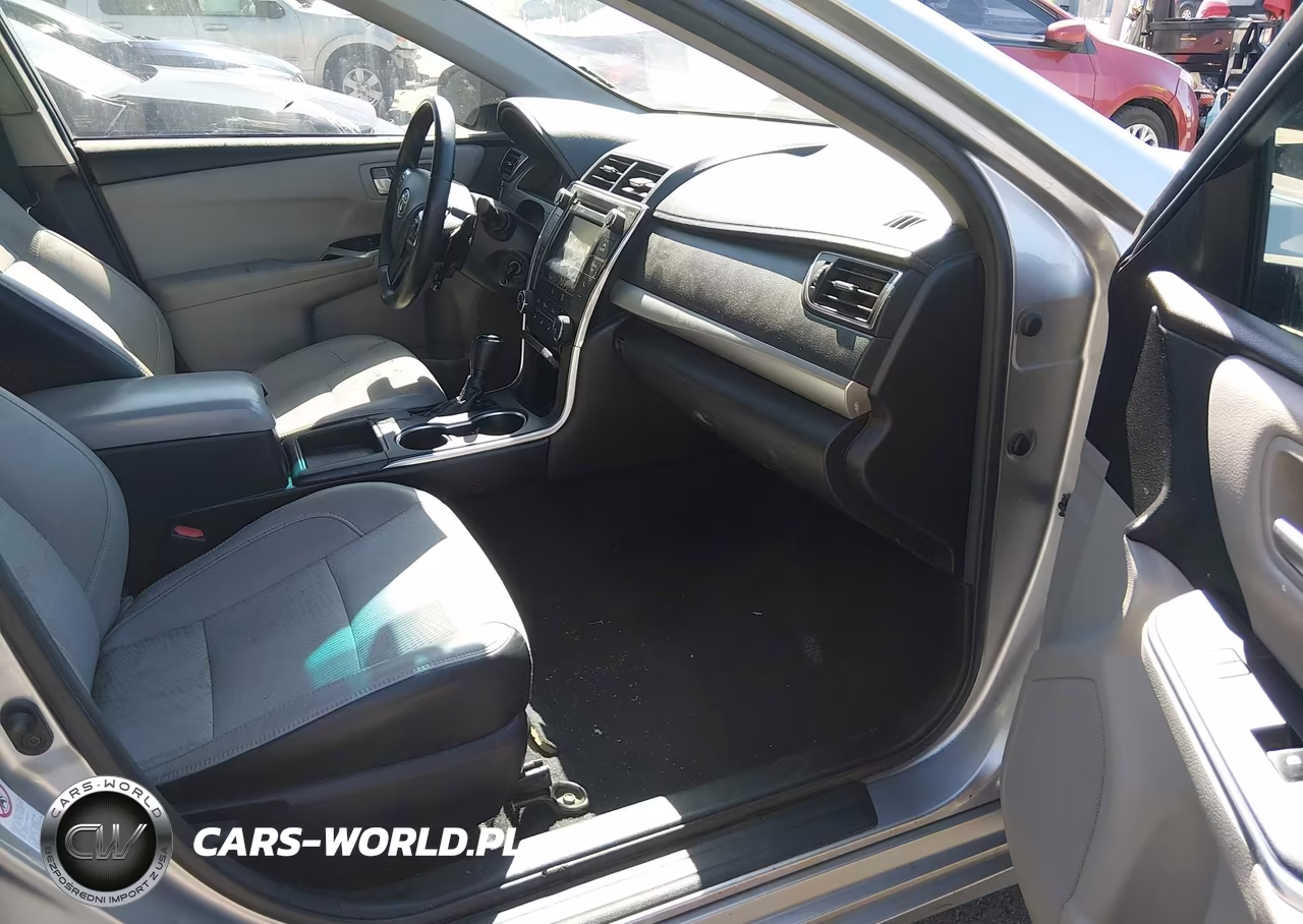 2017 Toyota Camry Se VIN:4T1BF1FK3HU321326 - 5