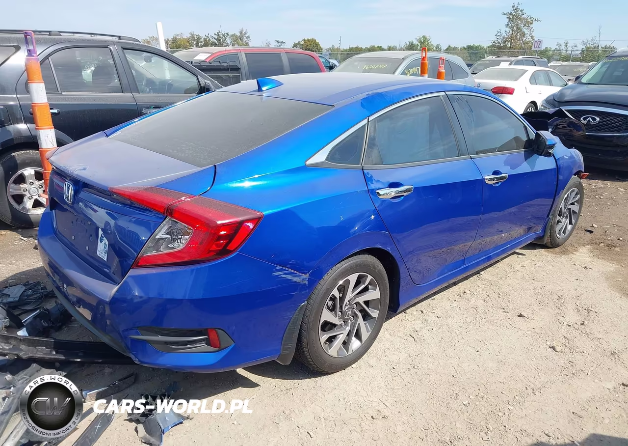 2018 Honda Civic Ex VIN:19XFC2F71JE027010 - 4