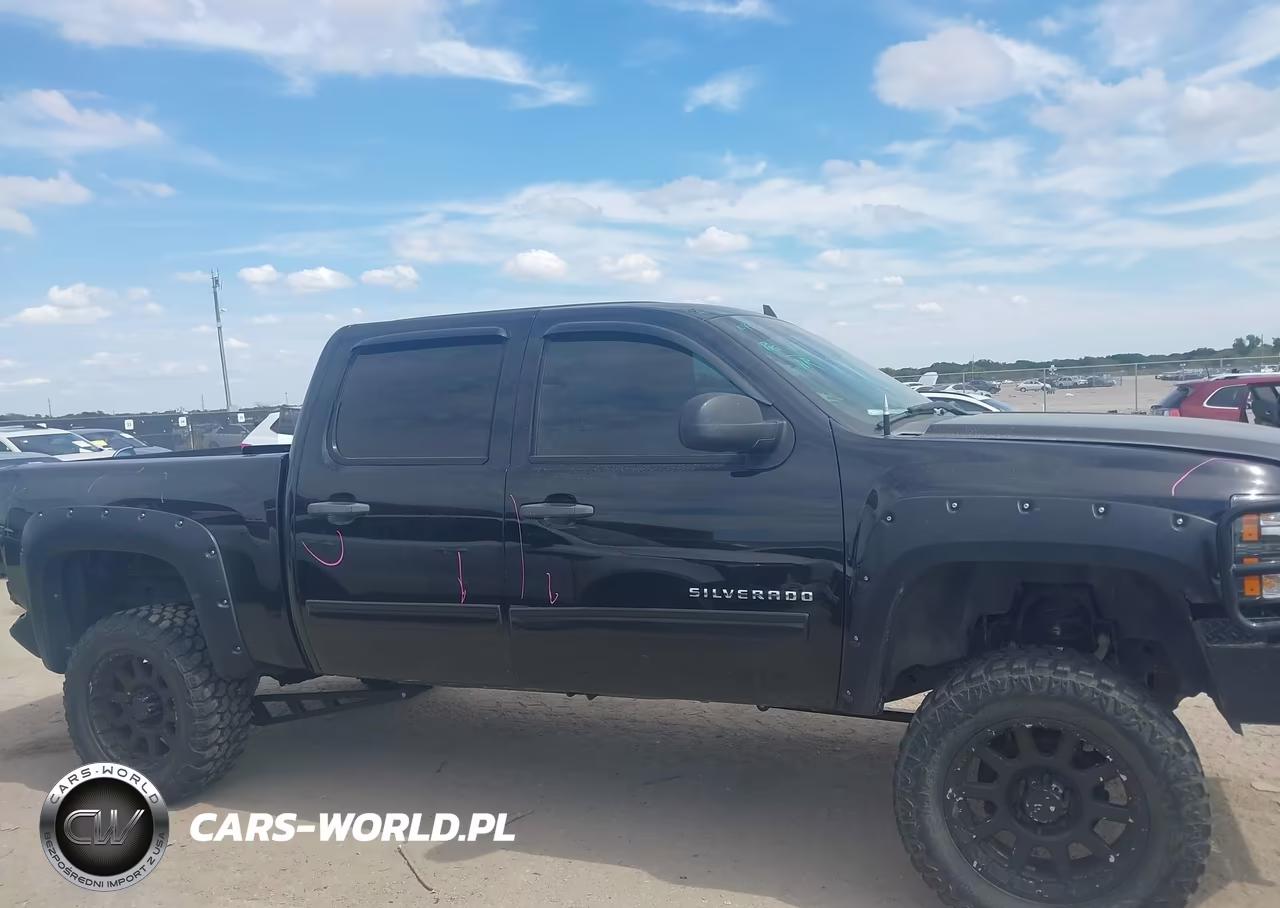 2011 Chevrolet Silverado 1500 Ls VIN:3GCPKREA7BG228610 - 13