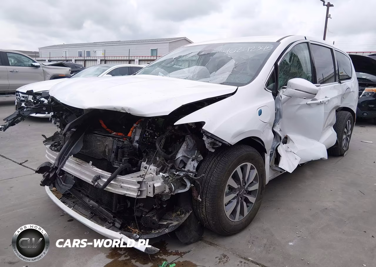 2022 Chrysler Pacifica Hybrid Touring L VIN:2C4RC1L79NR205407 - 2