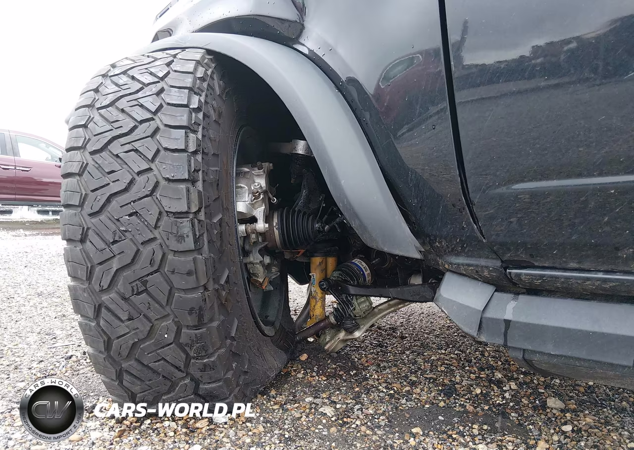 2025 Ford Bronco Badlands VIN:1FMEE9BP0SLA72903 - 17