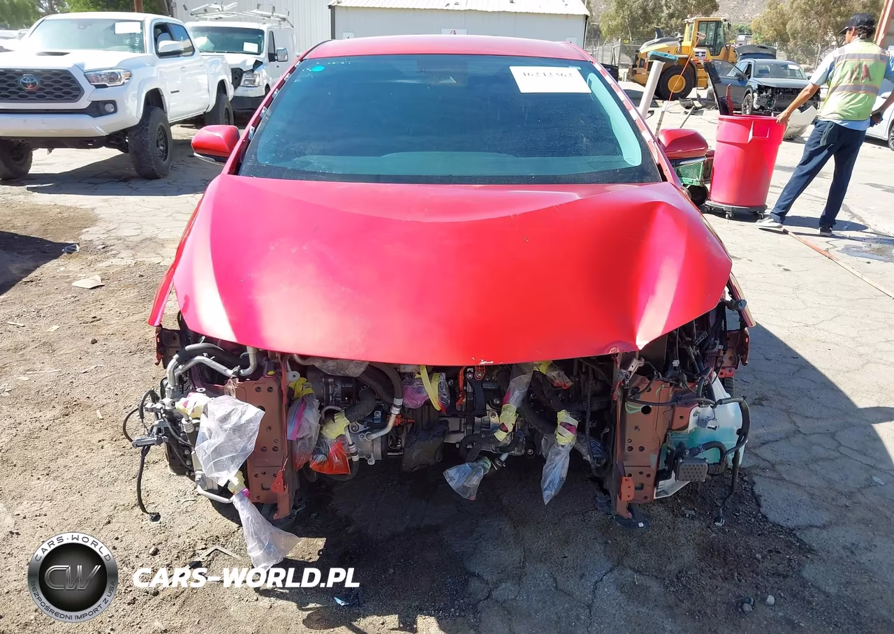 2019 Toyota Prius Prime Premium VIN:JTDKARFPXK3119786 - 13