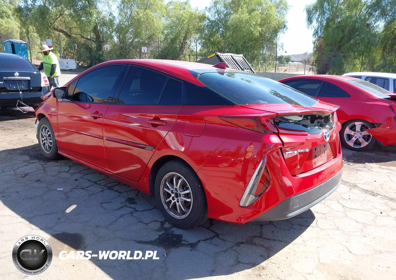 2019 Toyota Prius Prime Premium VIN:JTDKARFPXK3119786 - 3