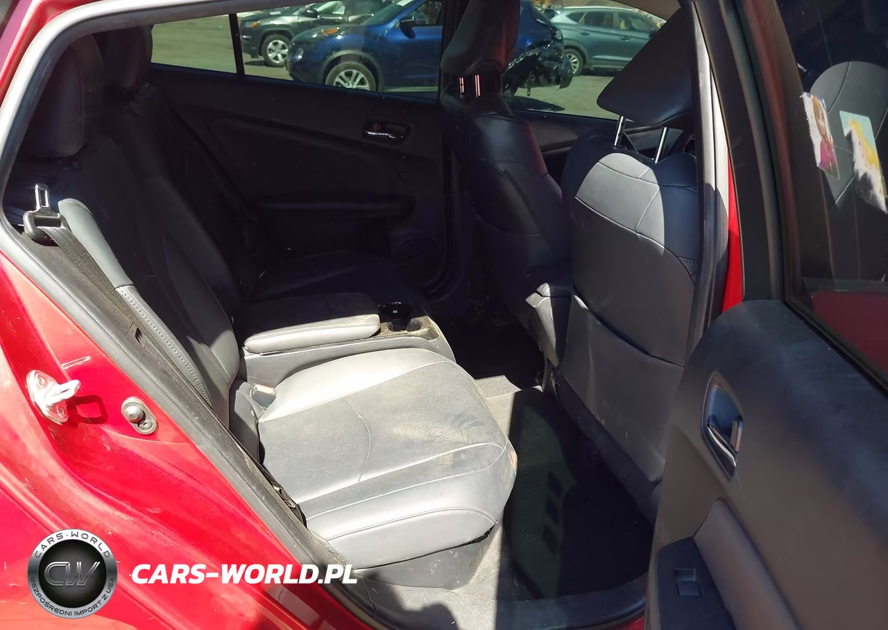 2019 Toyota Prius Prime Premium VIN:JTDKARFPXK3119786 - 8