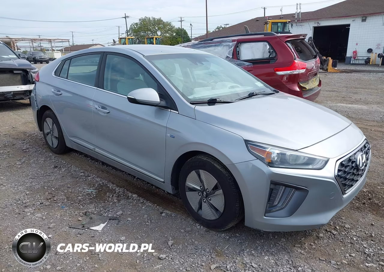2020 Hyundai Ioniq Hybrid Se