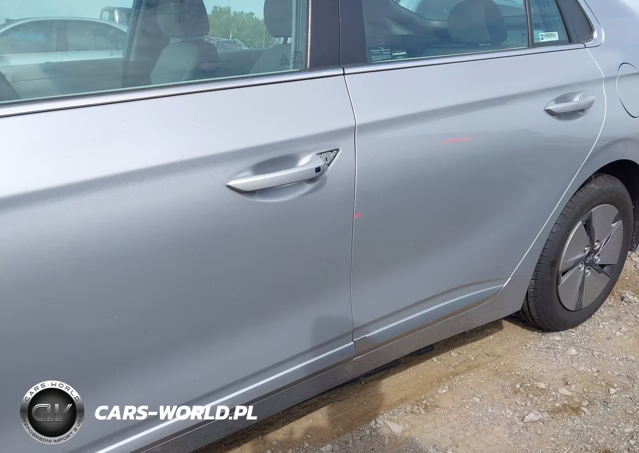 2020 Hyundai Ioniq Hybrid Se VIN:KMHC75LC7LU220563 - 12