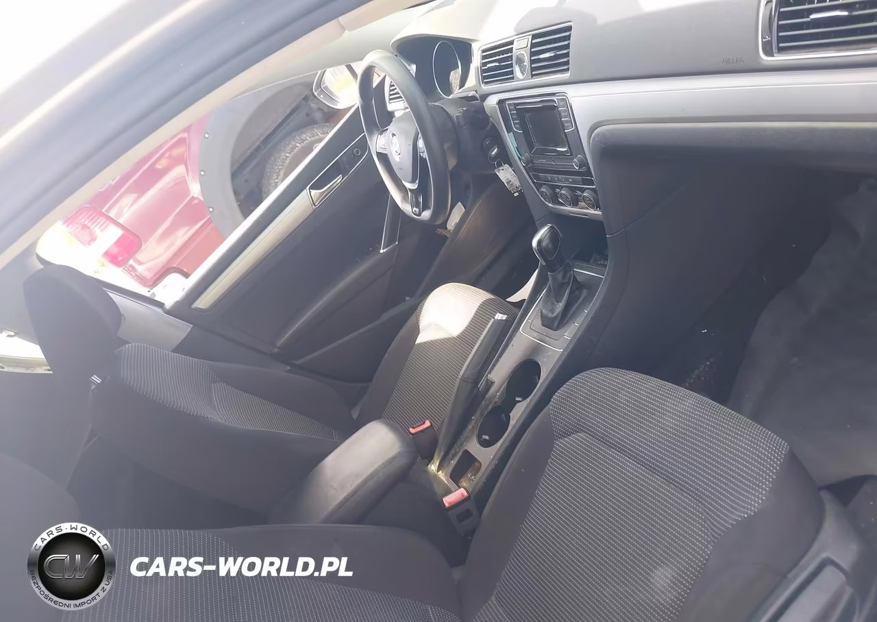 2017 Volkswagen Passat 1.8T S VIN:1VWAT7A32HC003017 - 5