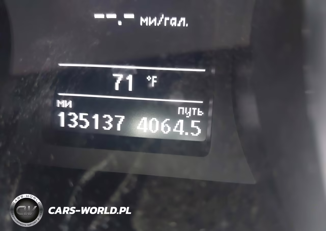2017 Volkswagen Passat 1.8T S VIN:1VWAT7A32HC003017 - 7
