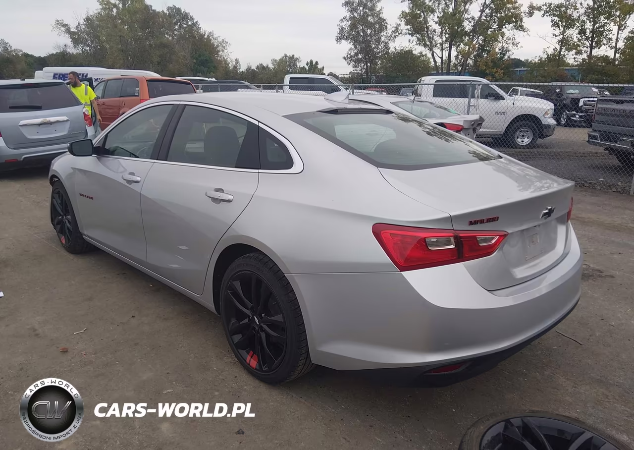 2018 Chevrolet Malibu Lt VIN:1G1ZD5ST0JF258722 - 3