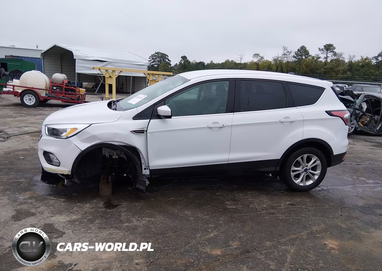 2017 Ford Escape Se VIN:1FMCU0GD6HUE90907 - 15