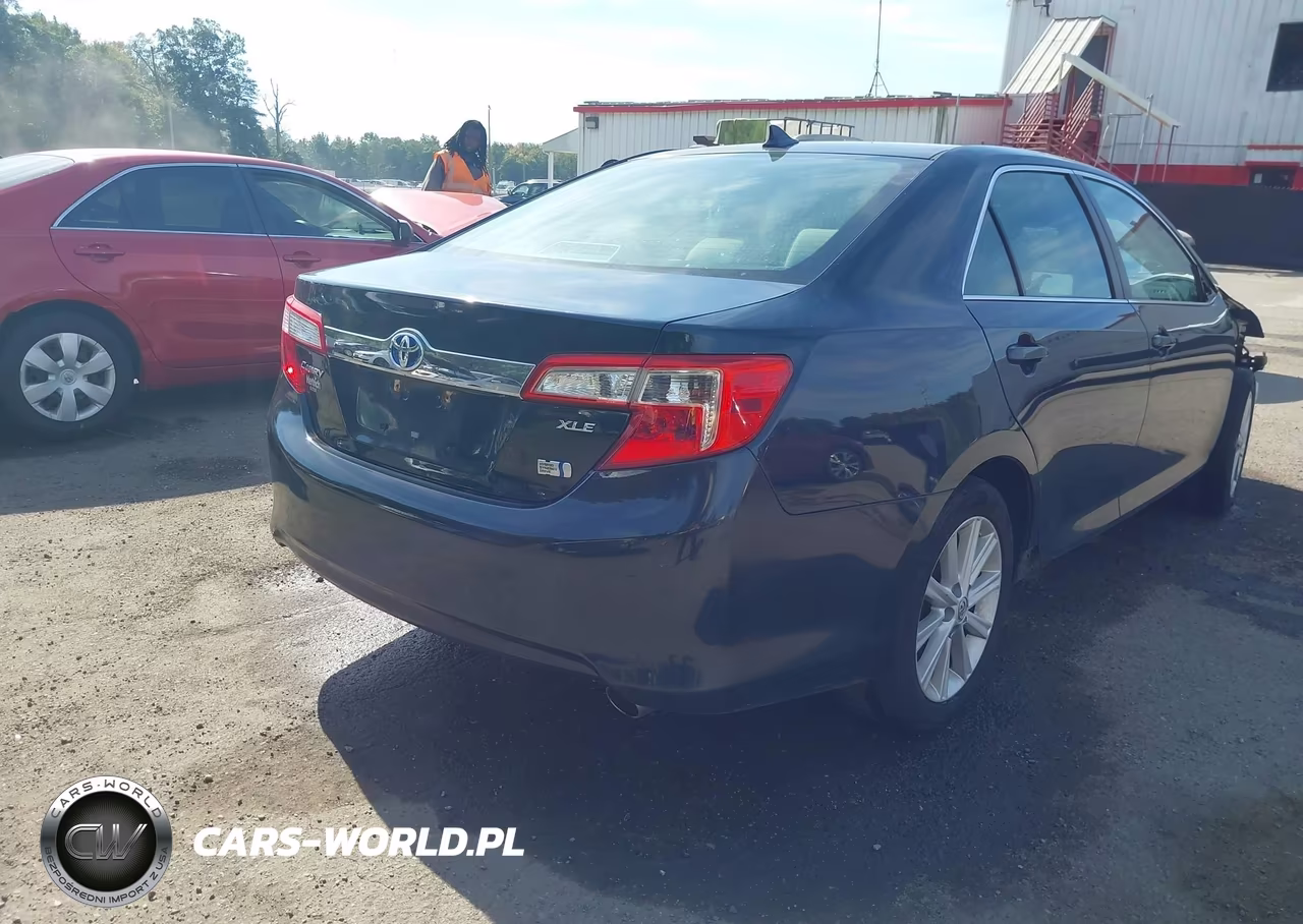2014 Toyota Camry Hybrid Xle VIN:4T1BD1FK6EU112714 - 4
