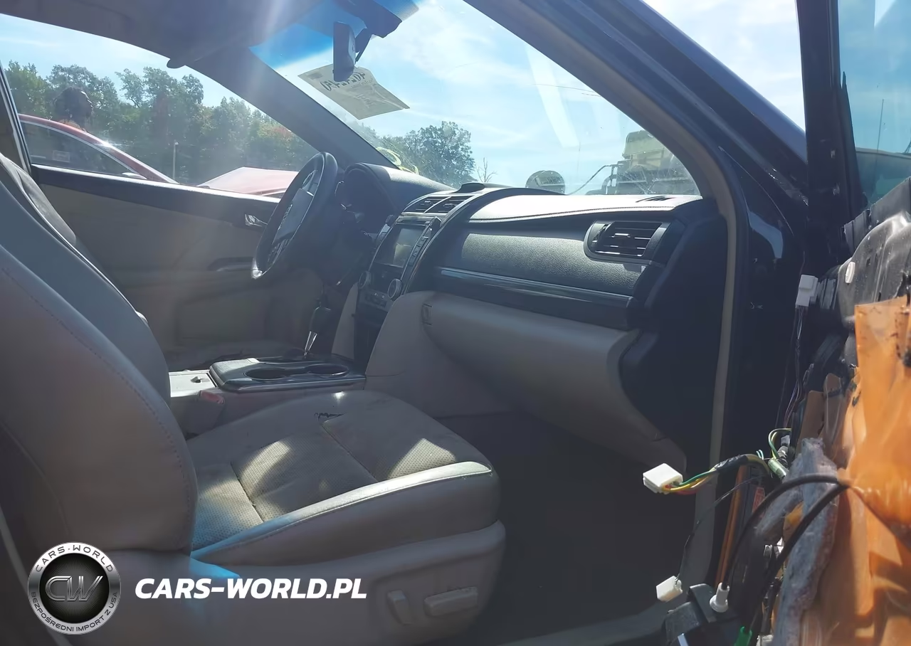 2014 Toyota Camry Hybrid Xle VIN:4T1BD1FK6EU112714 - 5