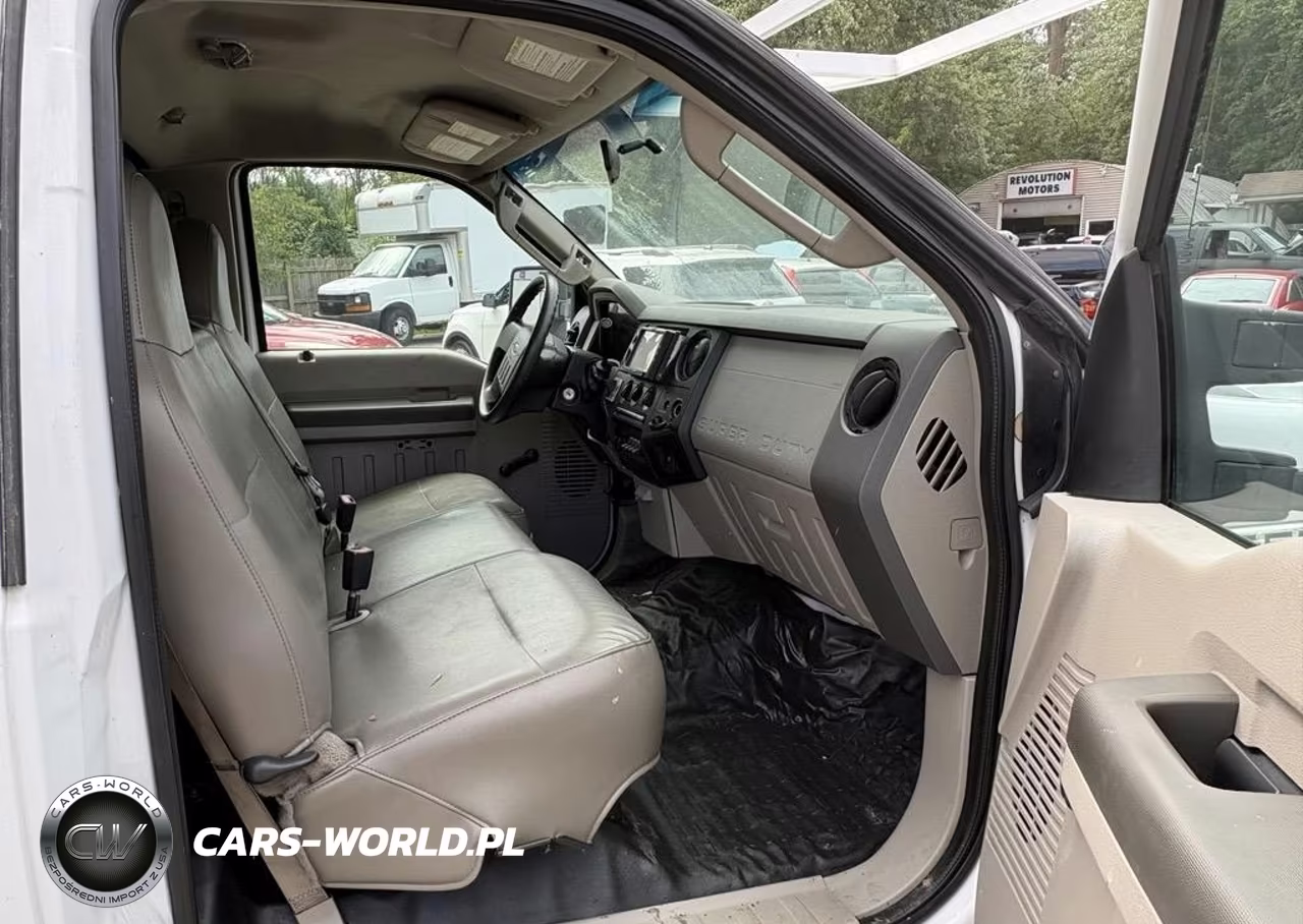 2008 Ford F-550 Chassis VIN:1FDAF56R08EB44907 - 7