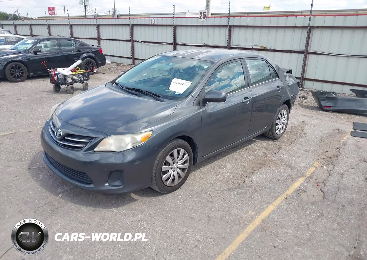 2013 Toyota Corolla Le VIN:2T1BU4EE2DC931510 - 2