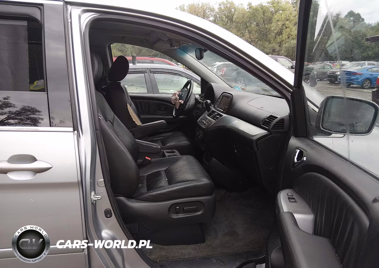 2008 Honda Odyssey Touring VIN:5FNRL38928B031444 - 5