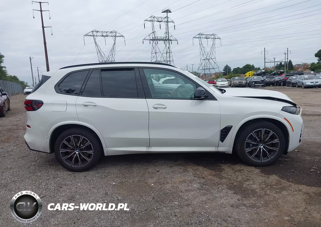 2026 BMW X5 M60I VIN:5UX33EU0XT9449504 - 14