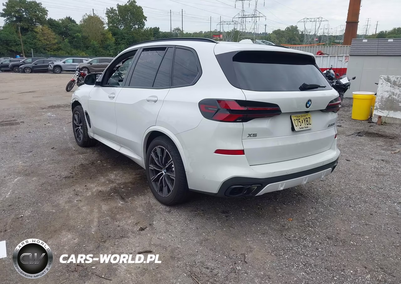 2026 BMW X5 M60I VIN:5UX33EU0XT9449504 - 3