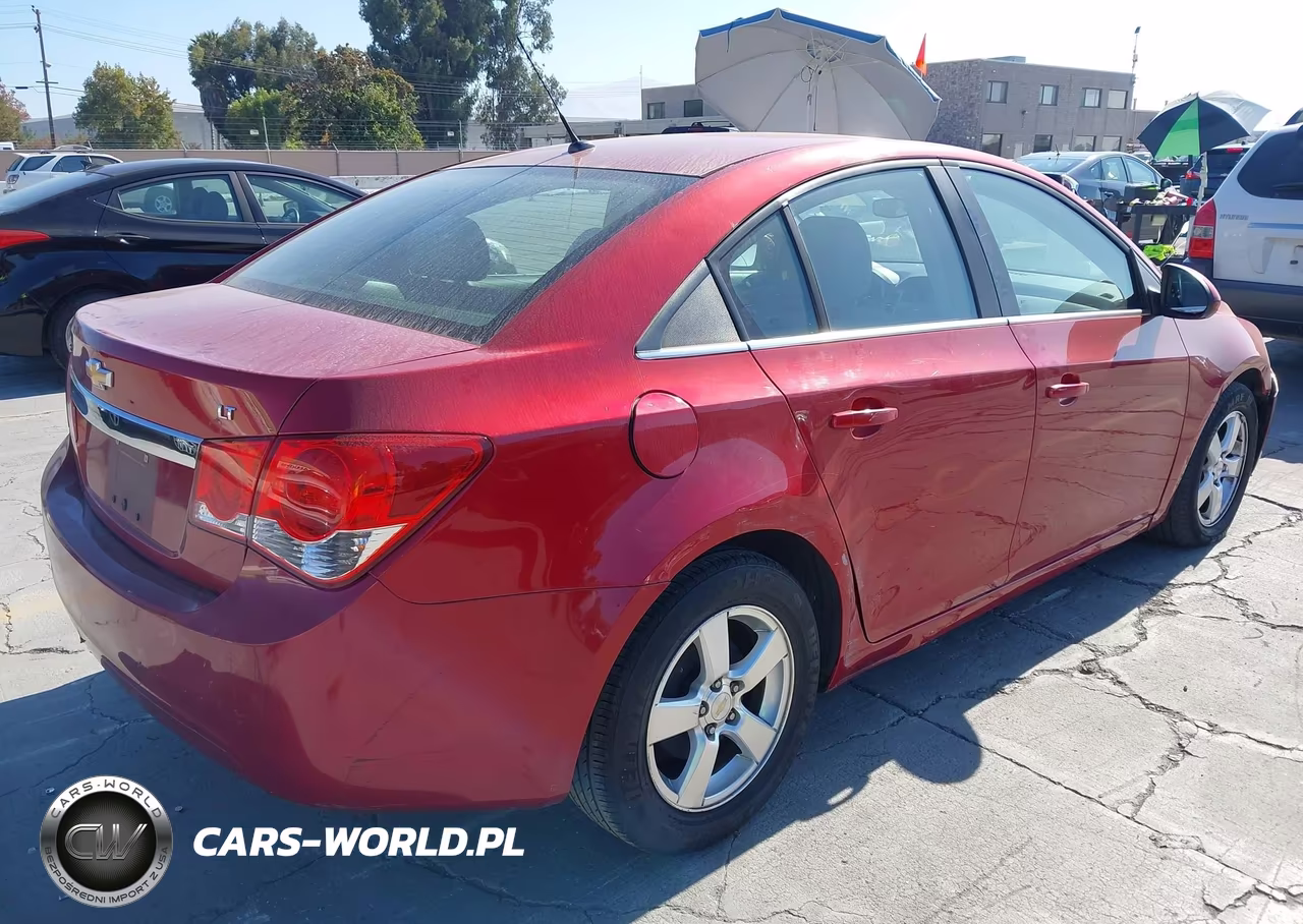 2012 Chevrolet Cruze Lt VIN:1G1PE5SCXC7120977 - 4