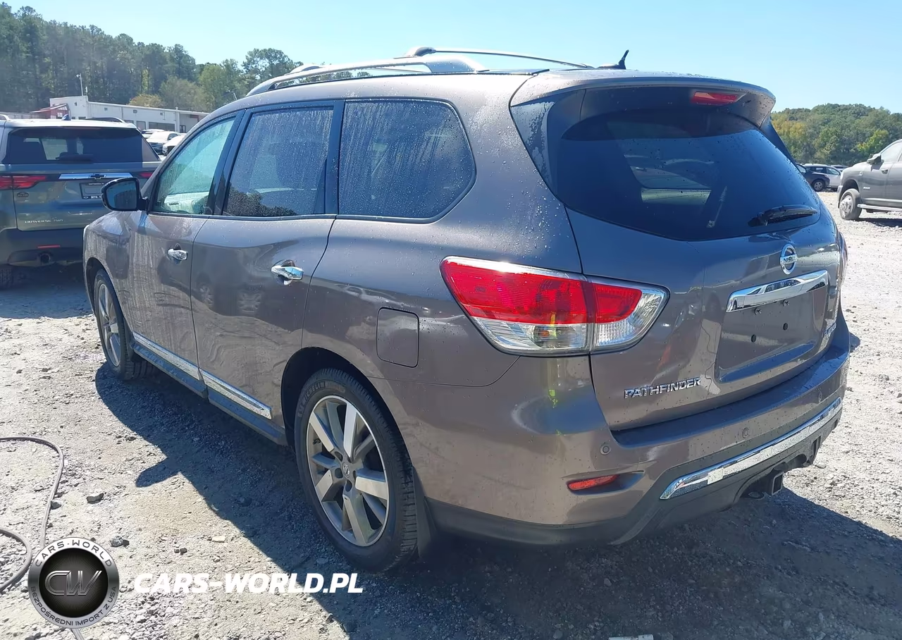 2014 Nissan Pathfinder Platinum VIN:5N1AR2MNXEC735047 - 3