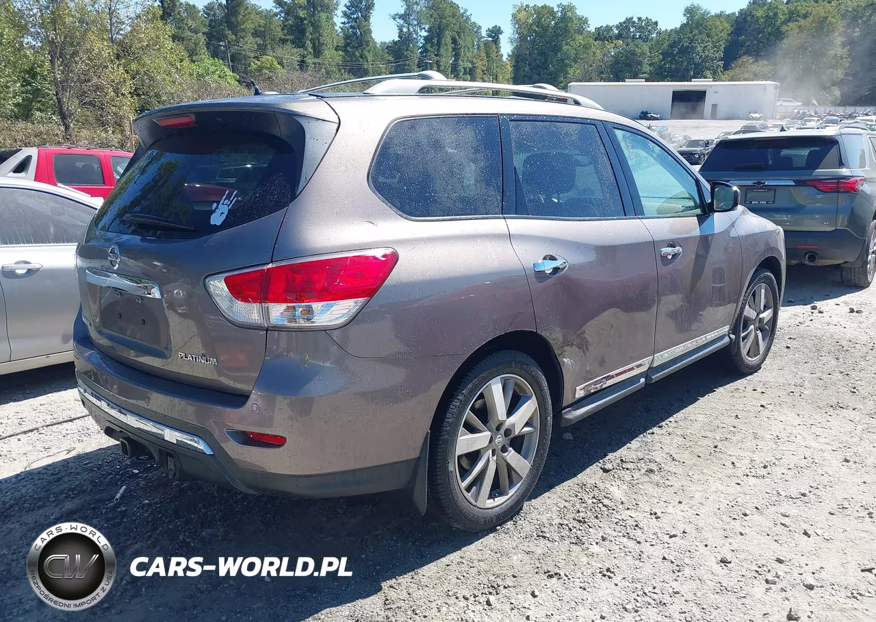 2014 Nissan Pathfinder Platinum VIN:5N1AR2MNXEC735047 - 4