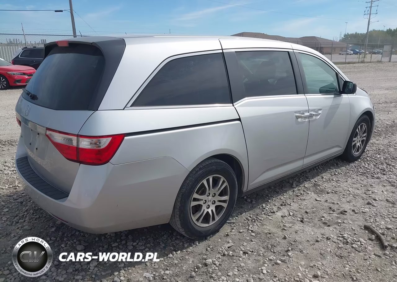 2013 Honda Odyssey Ex VIN:5FNRL5H43DB067511 - 4