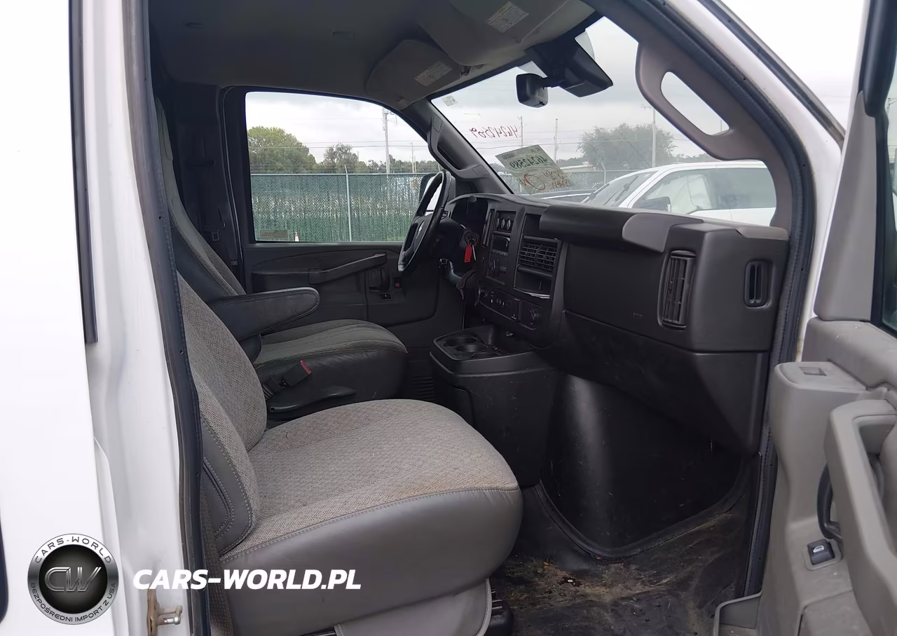 2022 Chevrolet Express Cargo Rwd 2500 Regular Wheelbase Wt VIN:1GCWGAFP6N1168050 - 5