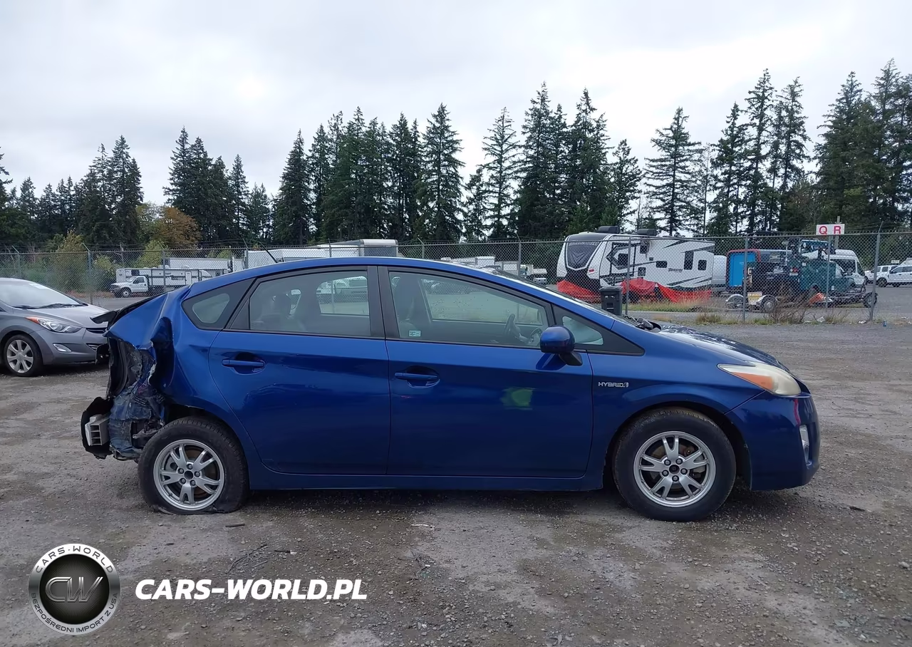 2011 Toyota Prius Three VIN:JTDKN3DU9B0274177 - 13