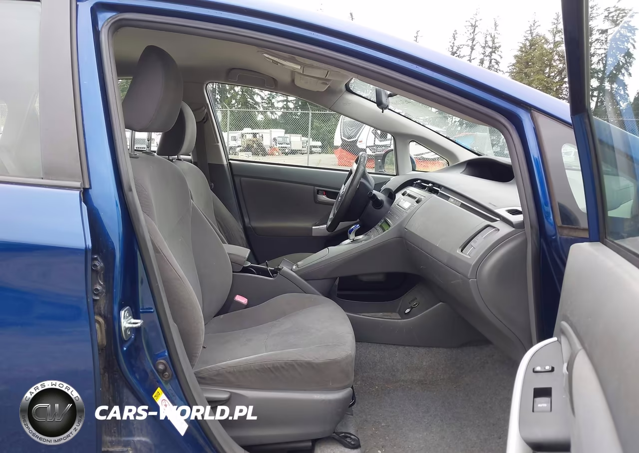 2011 Toyota Prius Three VIN:JTDKN3DU9B0274177 - 5