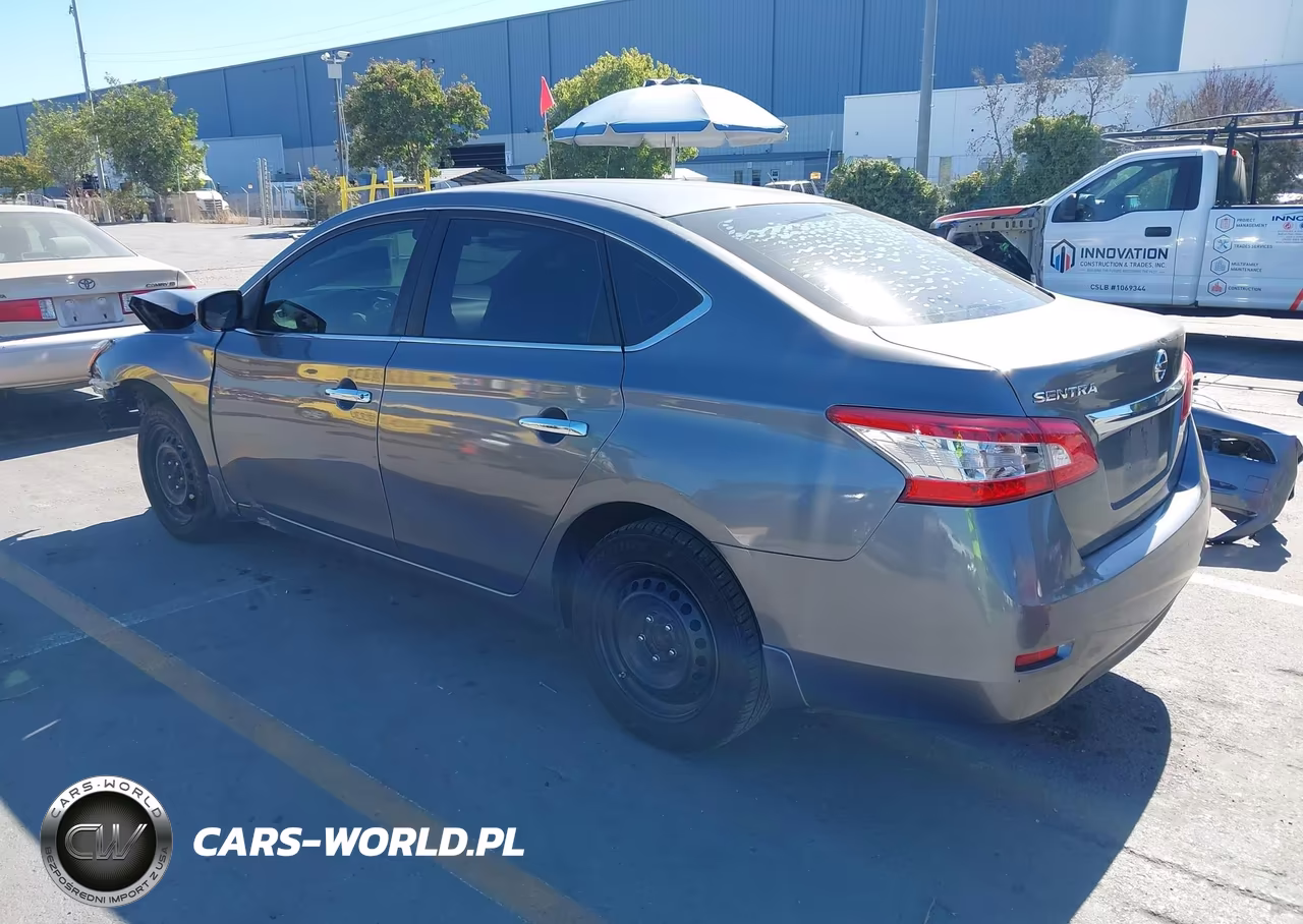 2015 Nissan Sentra S VIN:3N1AB7AP8FY299970 - 3