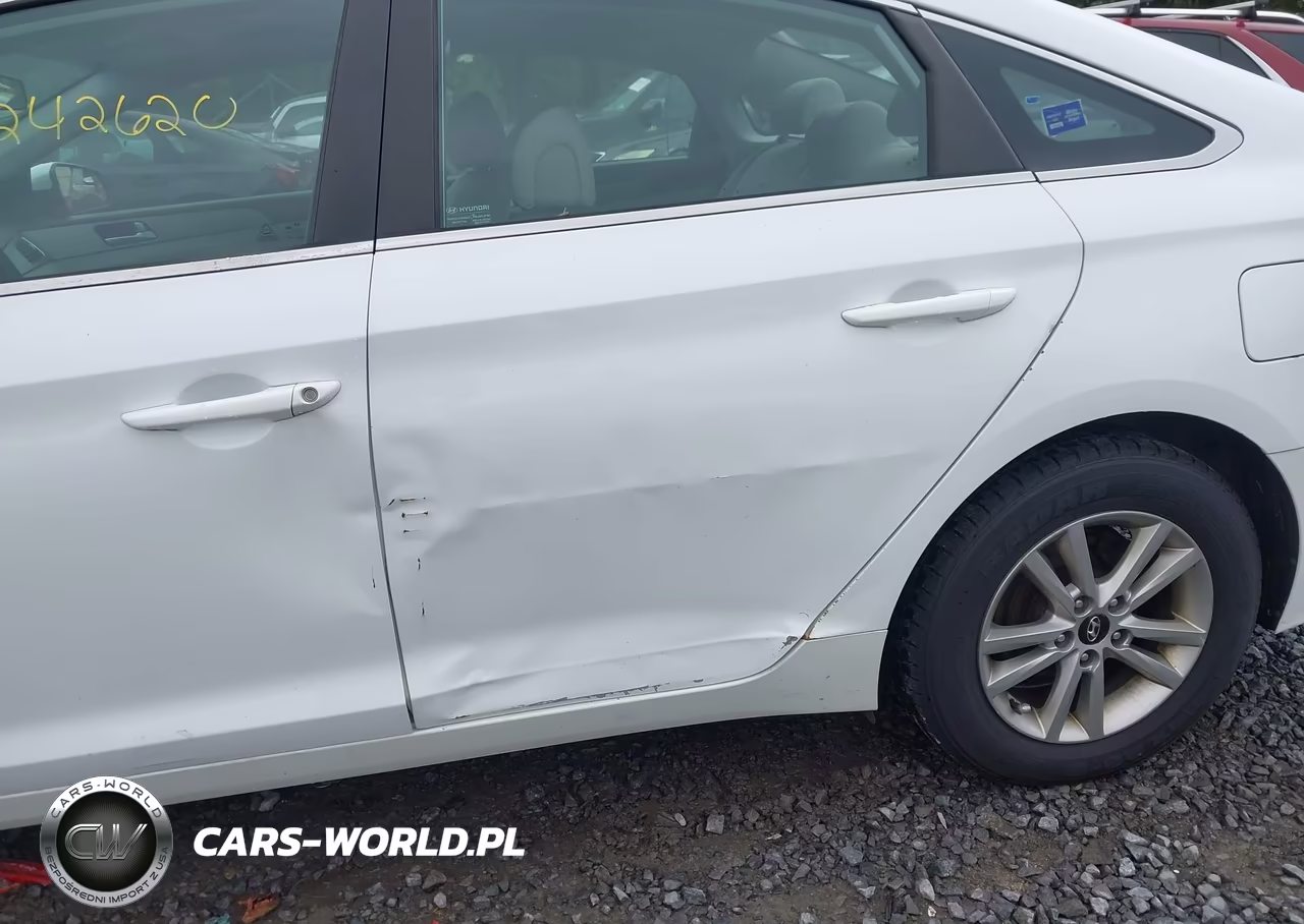 2015 Hyundai Sonata Se VIN:5NPE24AFXFH109054 - 12